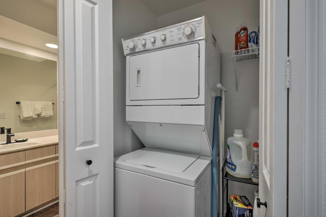 Branson Lakefront Condo With Sunroom And Lake Views! Zewnętrze zdjęcie