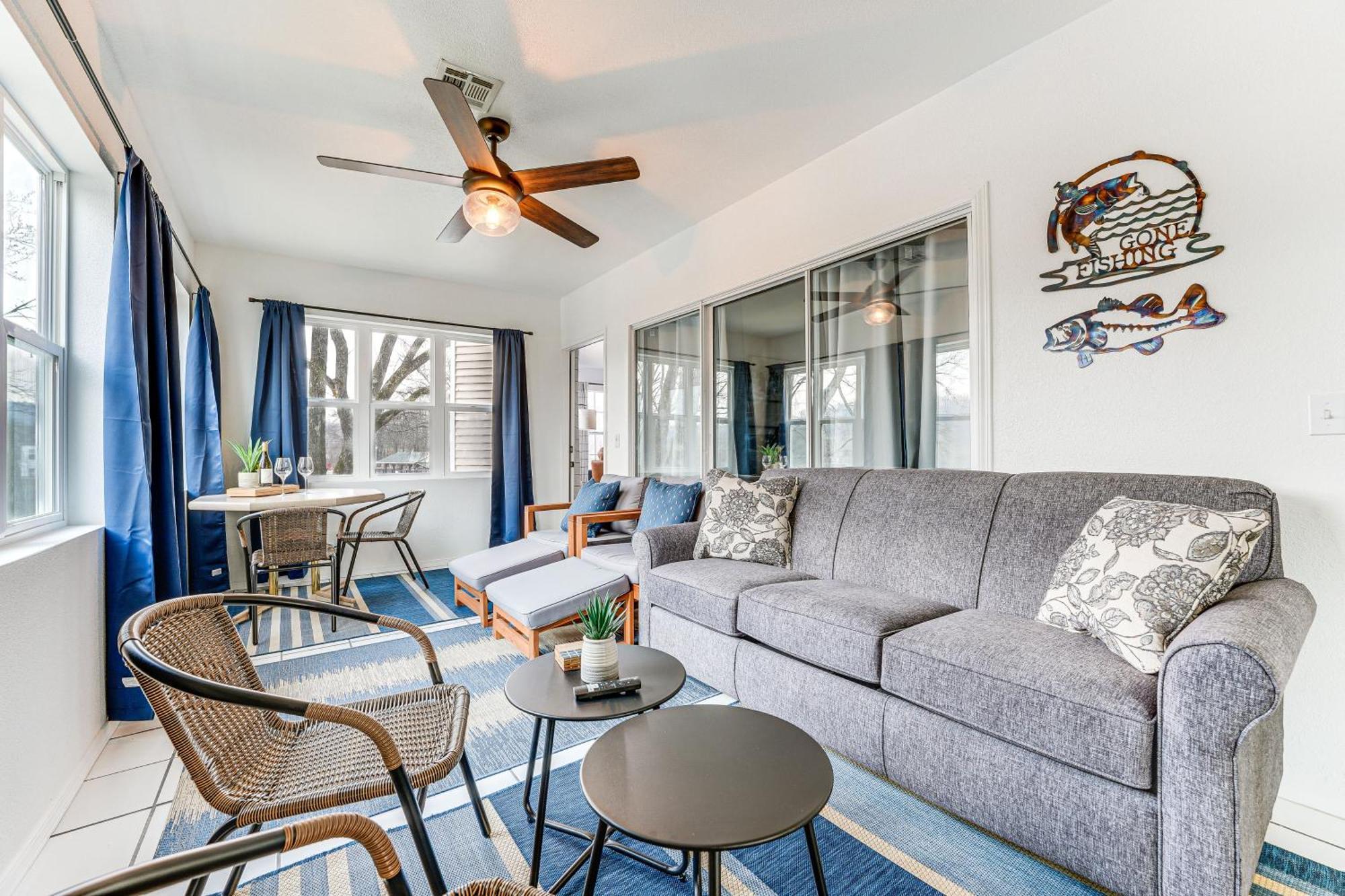 Branson Lakefront Condo With Sunroom And Lake Views! Zewnętrze zdjęcie